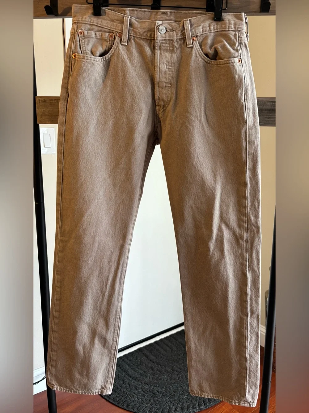 Levi's 501® Straight Jeans in gray color